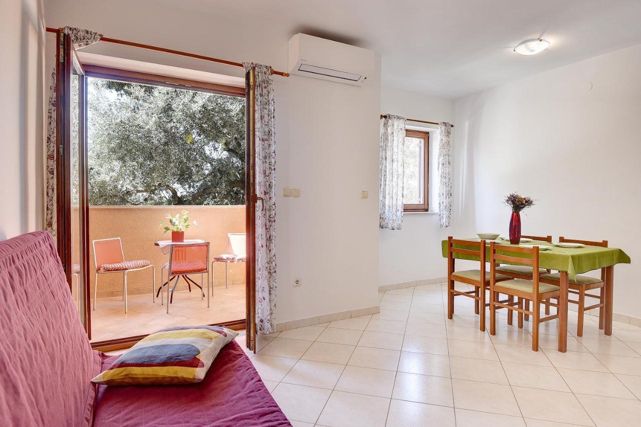 Apartments Ulika เมดูลิน ภายนอก รูปภาพ