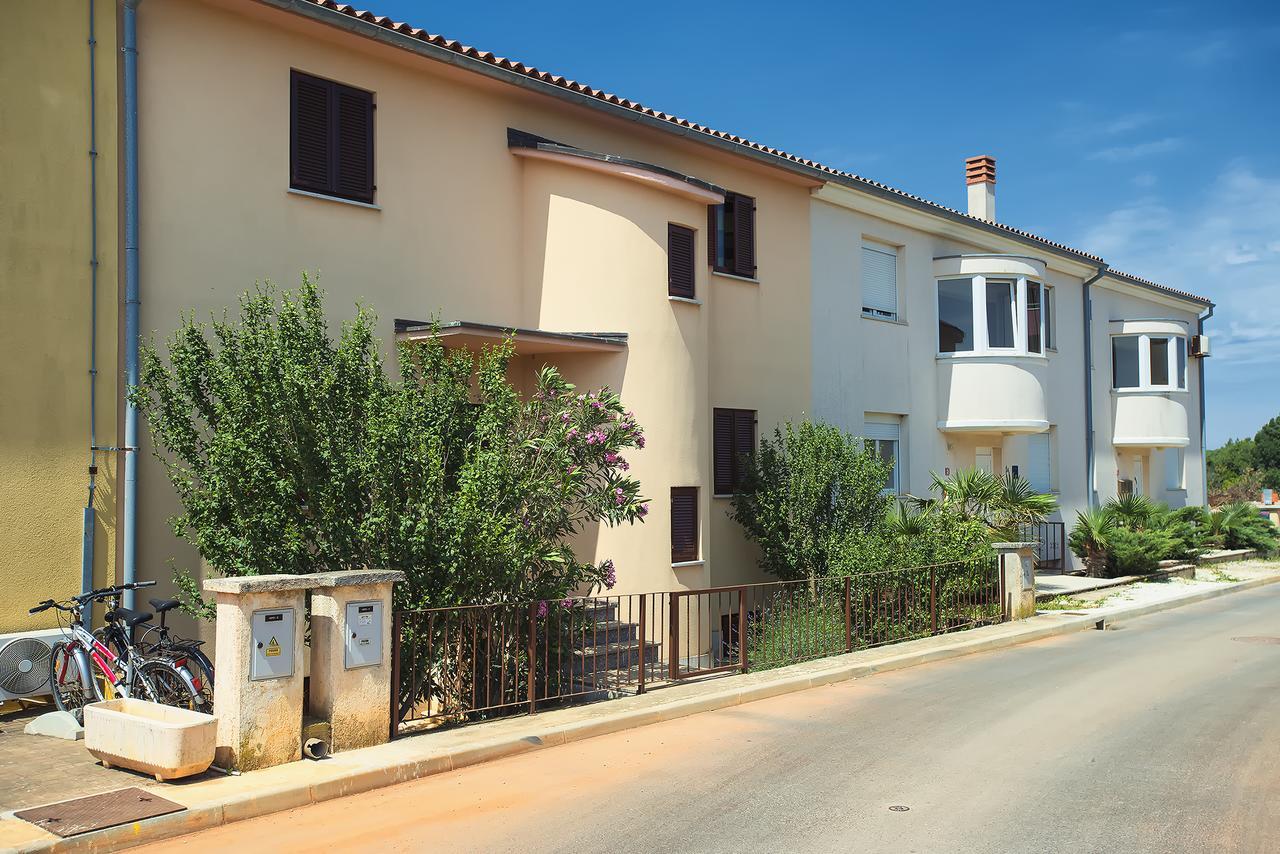 Apartments Ulika เมดูลิน ภายนอก รูปภาพ