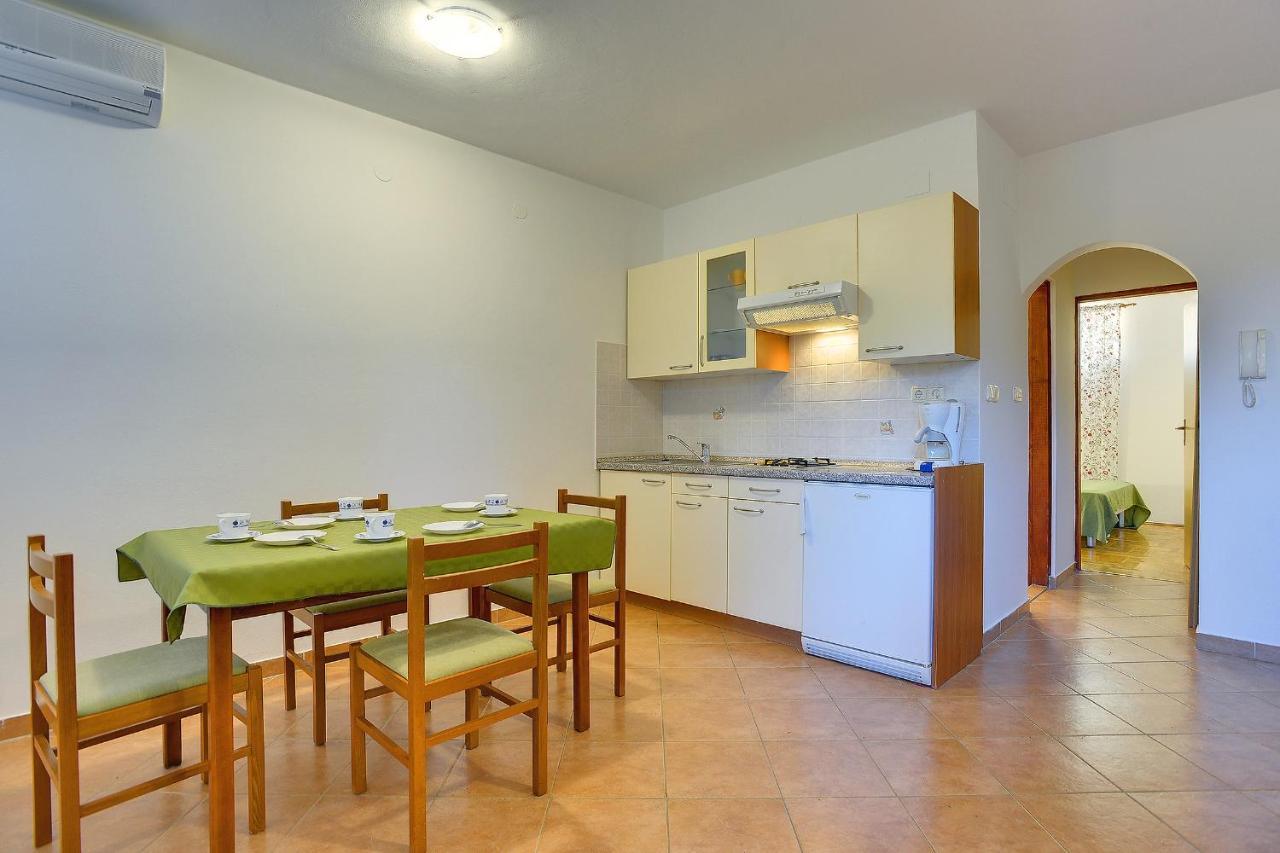 Apartments Ulika เมดูลิน ภายนอก รูปภาพ